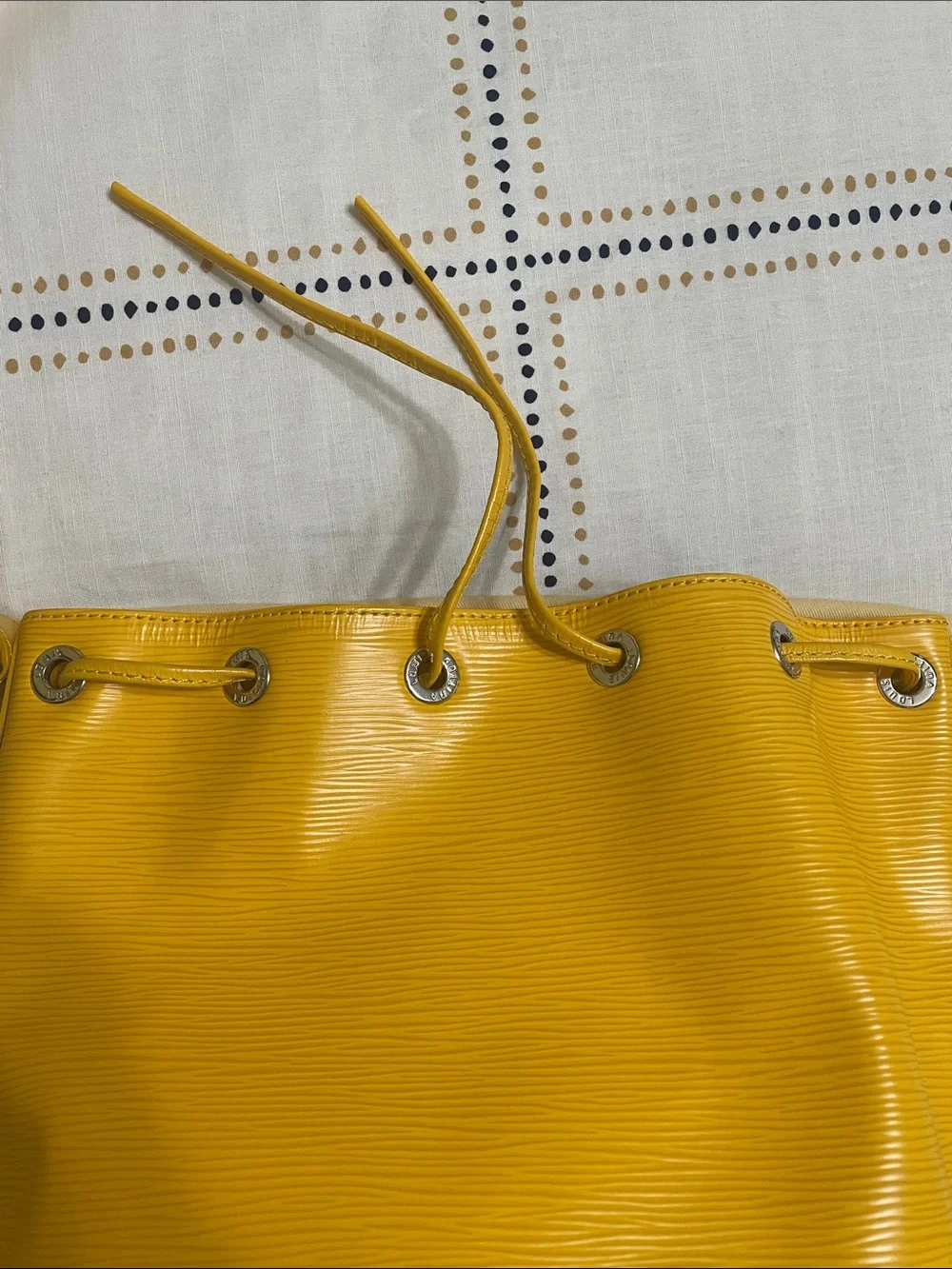 Louis Vuitton Yellow Citron Epi Leather Drawstring Noe BB Bucket Bag